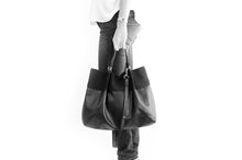 Load image into Gallery viewer, TOTE bag and HAND bag made entirely of Italian leather, brown color. Emma bag leather version