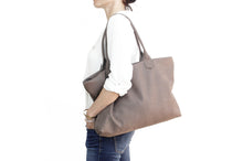 Load image into Gallery viewer, Leather tote bag, SHOULDER BAG made of italian Brown Chocolate leather. Mia leather shoulder bag