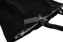 Load image into Gallery viewer, Anita TOTE bag, Shoulder bag made of black leather personalized with your name