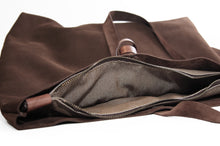 Load image into Gallery viewer, Anita TOTE bag, Shoulder bag made of brown chocolate LEATHER personalized with your name