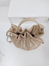 Load image into Gallery viewer, Leather CROSS-BODY bag made of italian leather.  Rose Bag