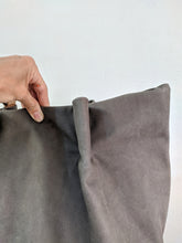 Load image into Gallery viewer, TOTE bag made entirely of Italian leather. Amelie bag