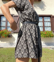 Load image into Gallery viewer, Leather belt for dresses