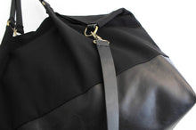 Load image into Gallery viewer, Weekend bag, canvas and leather bag, black. Personalized with name