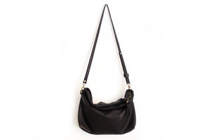 Leather cross-boby bag made of italian Black leather. Silvie leather shoulder bag