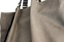 Load image into Gallery viewer, Susy Leather shoulder bag made of italian leather dark grey personalized with your initials