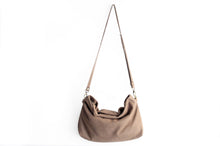 Load image into Gallery viewer, Silvie Leather crossbody bag, SHOULDER BAG made of italian leather light brown / taupe