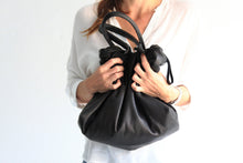 Load image into Gallery viewer, Leather tote bag, SHOULDER BAG made of italian leather. Mia leather shoulder bag
